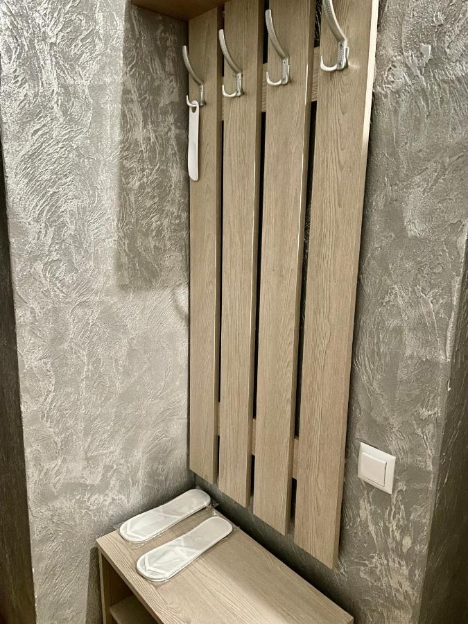 Romantic Apartments - City Center 5 15 Lviv Ngoại thất bức ảnh